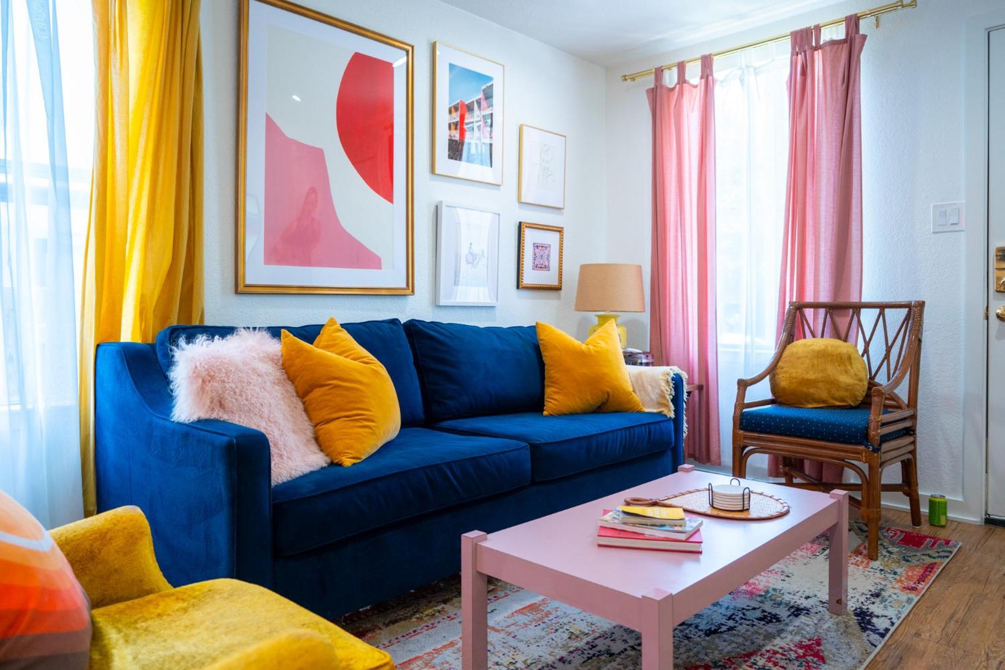 Stylish, Artsy Bungalow Central Eastside Остин Экстерьер фото