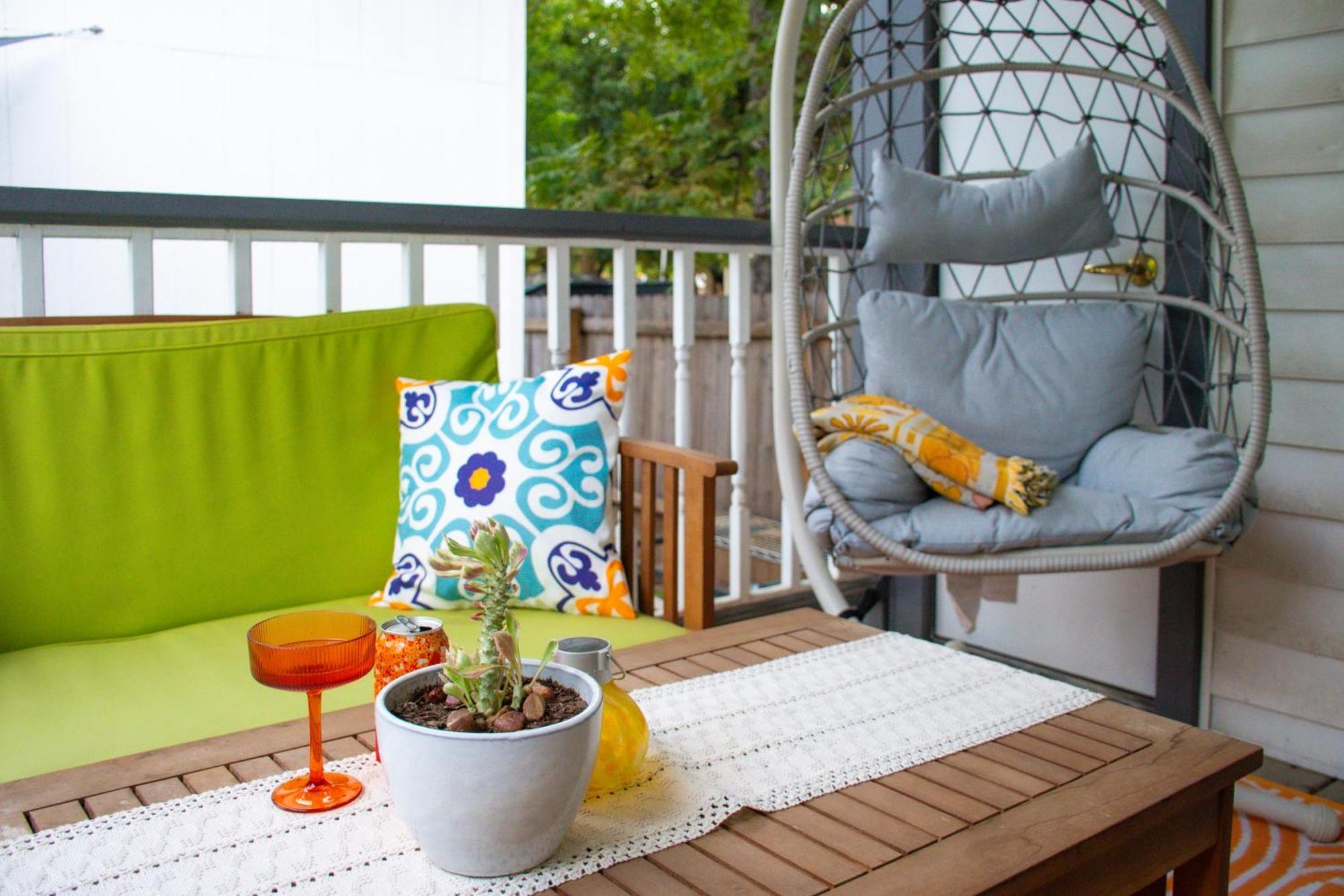 Stylish, Artsy Bungalow Central Eastside Остин Экстерьер фото